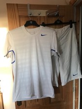 Nike Nadal Wimbledon 2011 outfit.