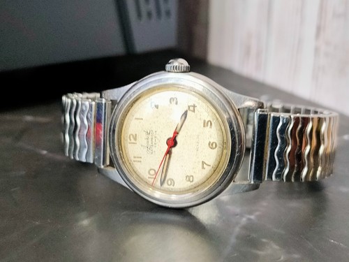 Vintage 1950s accurist - vintage,