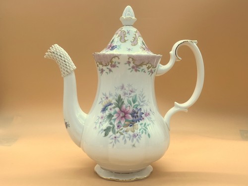 Large vintage royal albert - royal,