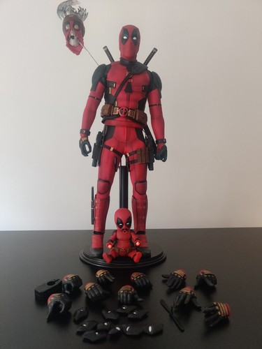 Hot toys figure deadpool - hot,