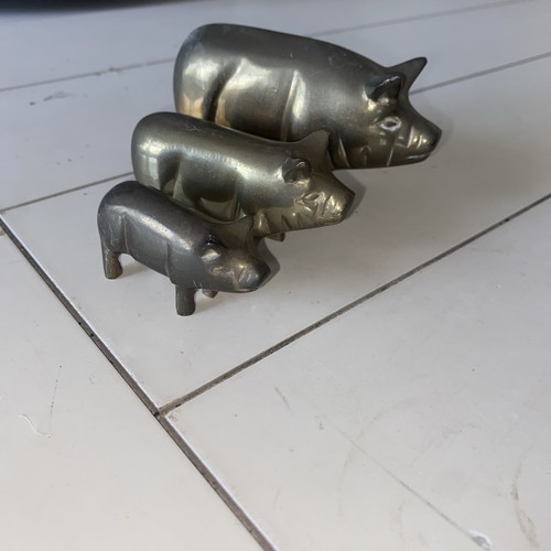 Vintage brass pigs set 3 - set,