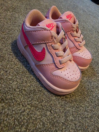 Nike dunk low pink foam - low,