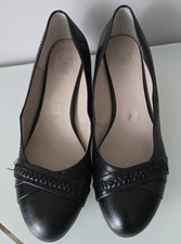 Footglove Ladies Leather Formal Wide Fitting Wedge Heel Shoe sz 5