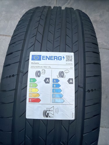 Michelin 205 r16 - 205/60, 96v