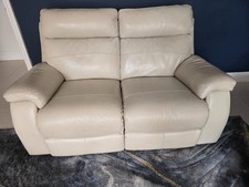 La z Boy 2 Seater cream electric reclining Sofa