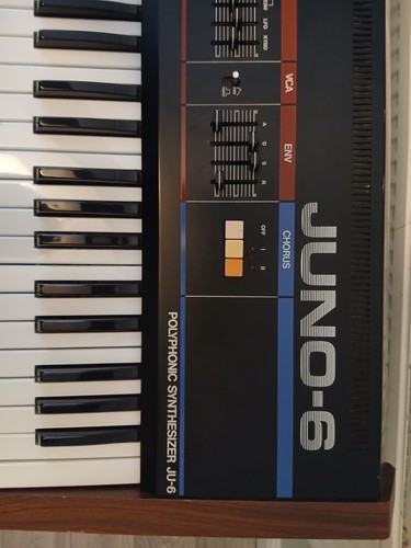 Roland juno analogue - roland, 6