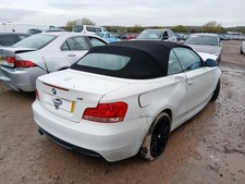 ✅BMW E88 118D M SPORT 2.0