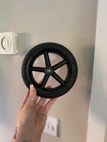 Bugaboo bee rear wheel brand - bee,