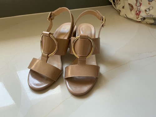 Russell bromley neutral - bromley,