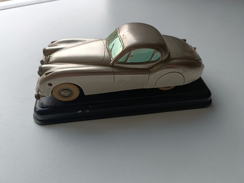 Vintage prameta jaguar xk120 - vintage,