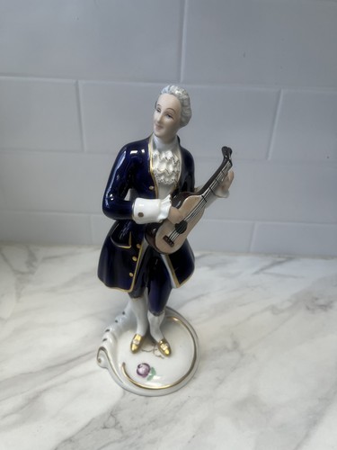 Perfect large vintage - perfect, royal