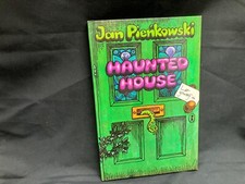 Haunted House Pop-up Book by