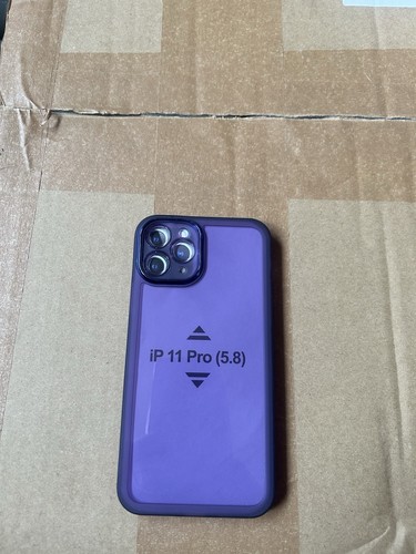 Iphone pro purple case - 11,