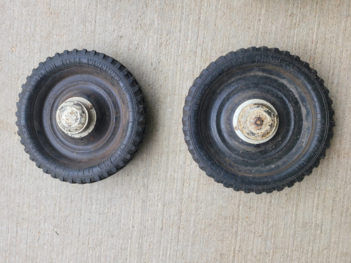 Vtg pedal tractor - vtg,