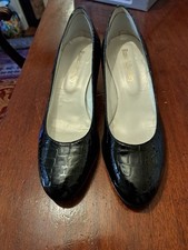 Russell & Bromley Court Shoes