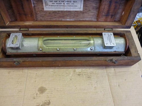 Precision machine level
