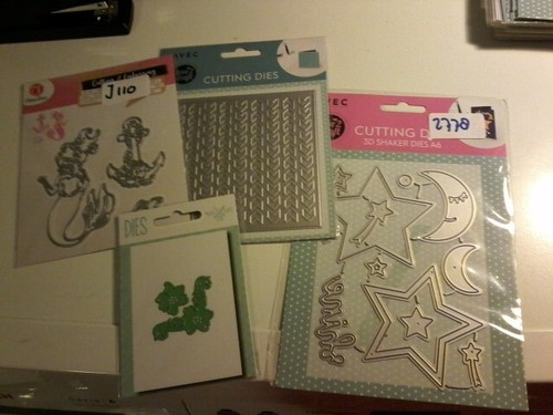 Package cutting dies - cutting,