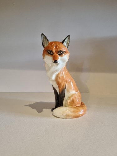 Royal worcester fox doris - worcester,