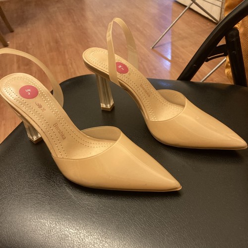 Bershka womens shoes beige