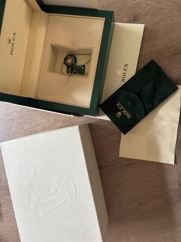 Genuine rolex box empty - genuine,