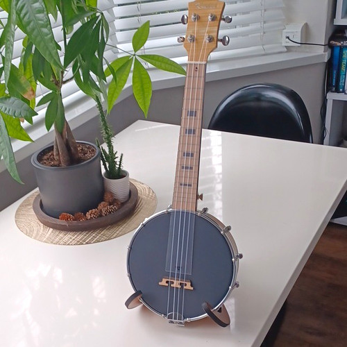 Kmise string tenor - 4-string,