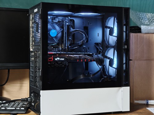 Custom budget gaming - custom,