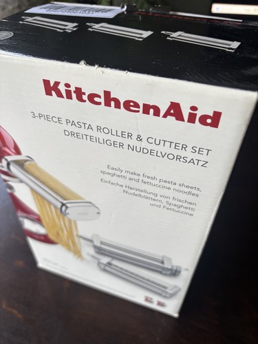 Kitchenaid artisan piece - 3,