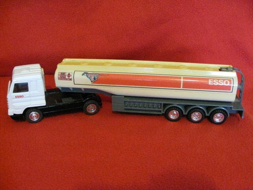 Esso scania road tanker model - scania,