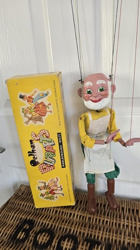 Pelham puppet earlier gepetto - puppet,