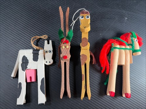 Vtg clothes pin christmas - vtg,