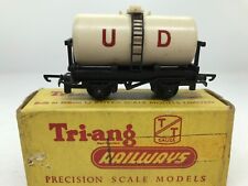 TRIANG TT GAUGE T74 UNITED DAIRIES MILK TANK WAGON + BOXED
