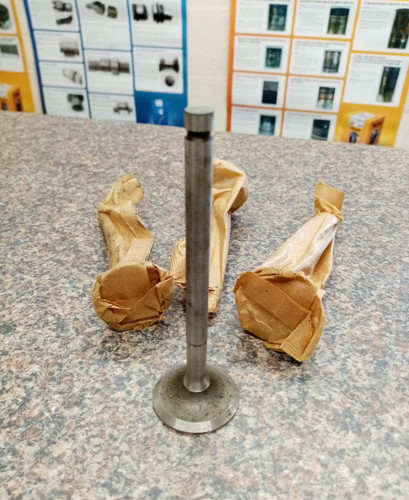 Perkins 154 exhaust valve - perkins, 4.154