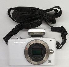 OLYMPUS E-PM1 Mirrorless