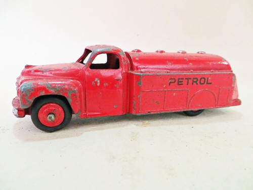 Dinky 30p 440 - 30p/440, 'studebaker