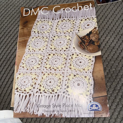 Dmc vintage style place mat - ,