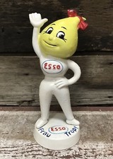 ESSO Frau Tropf (Mrs. Drip)