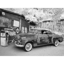Highsmith BW Old Car Gas Pump
