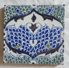 ANTIQUE ELSLEY HAND PAINTED 6 INCH TILE, WILLIAN MORRIS INTEREST PERSIAN DESIGN