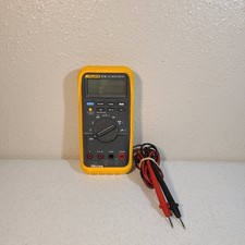 FLUKE 87 III  TRUE RMS DIGITAL