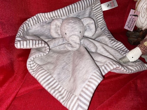 Grey elephant baby - tu,
