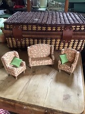 Scale fabric dolls house - 1:12,