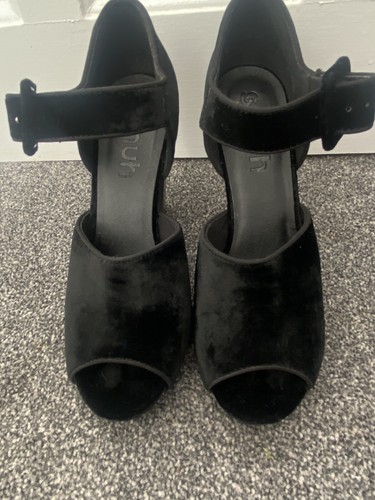 Schuh black velvet open - black,