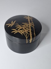 JAPANESE BLACK AND GOLD