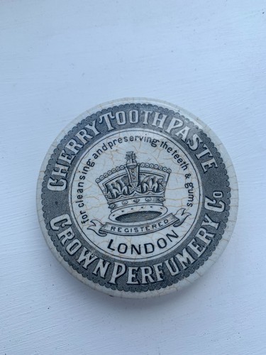 Crown perfumery london - crown,