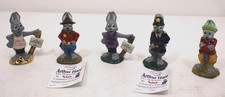 Group of 5 Arthur Hare by Wade