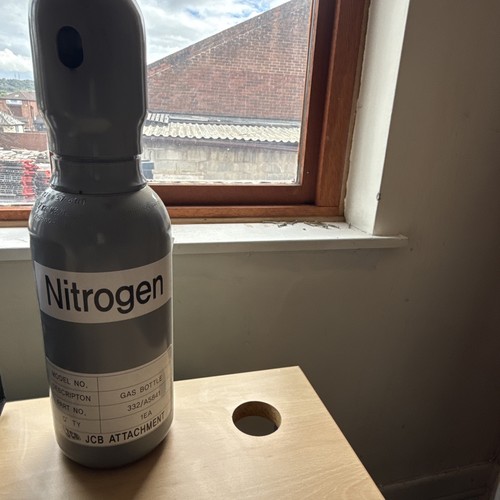 Jcb nitrogen gas - 3l,
