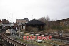 PHOTO  OLD DISUSED CARRIAGE SHED AT BIRKENHEAD CENTRAL 08/02/22
