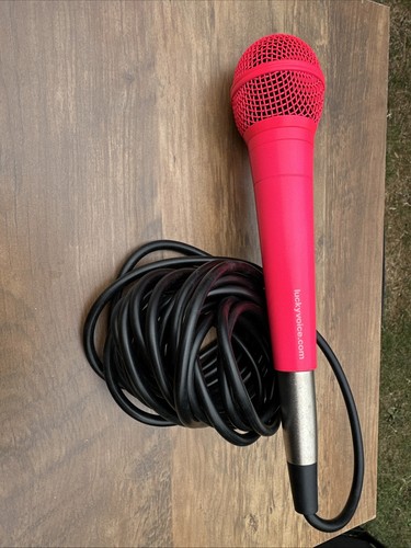 Lucky voice com - lucky, microphone