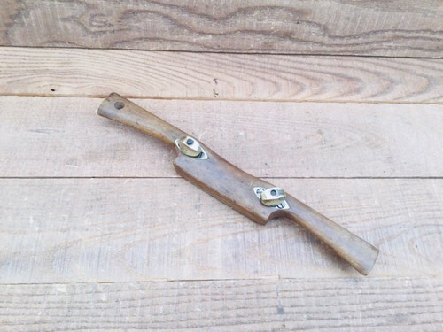 Vintage brass beech - &,