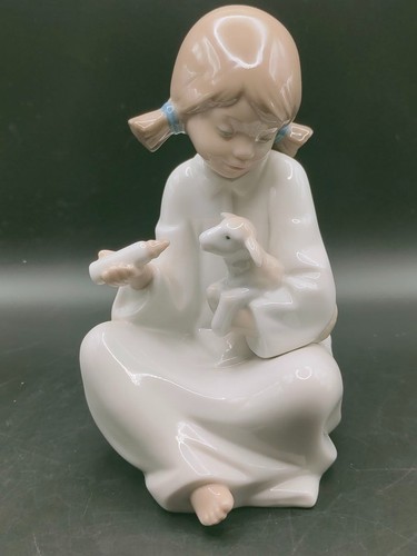 Nao lladro figurine 01275 - nao,